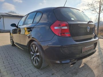 BMW 118 - 3