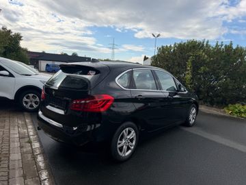 BMW 216 - 5