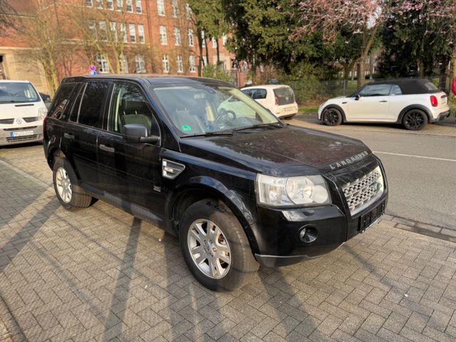 Land Rover Freelander 2 SE TD4_e*Navi*Xenon*Leder*Voll*