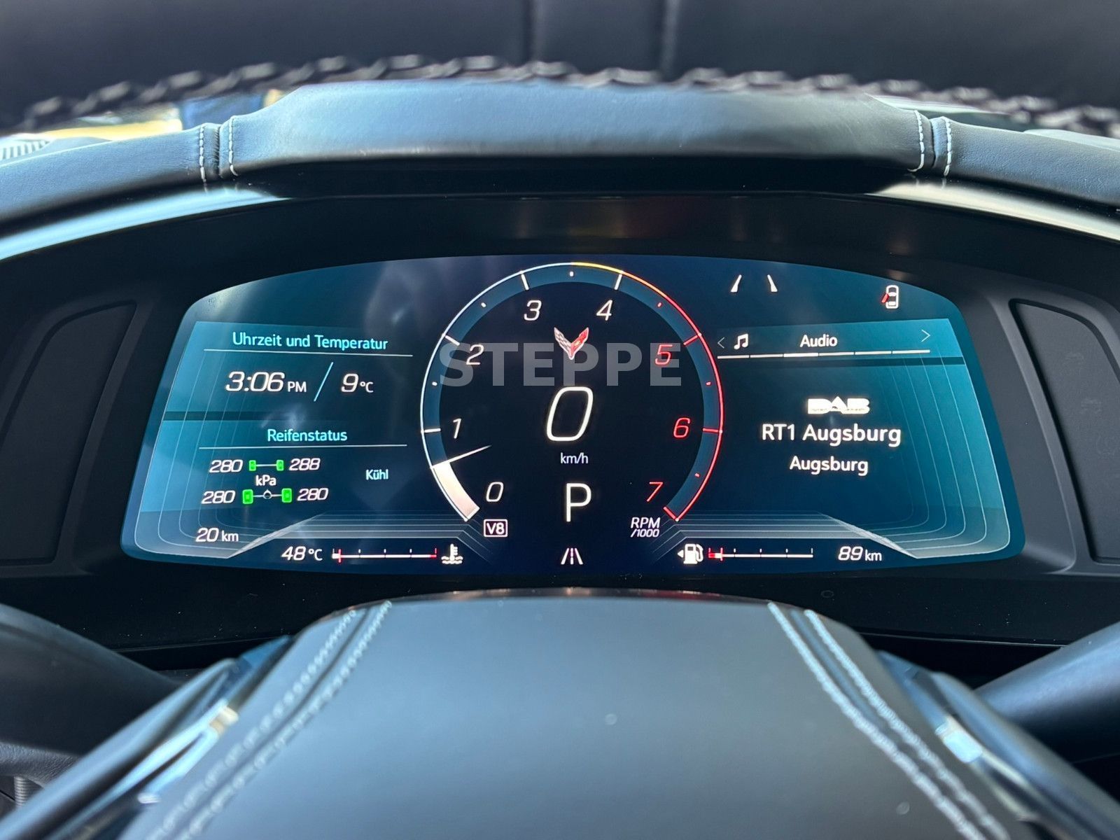 Corvette C8 Stingray Convertible 3LT Europamodell STEPPE