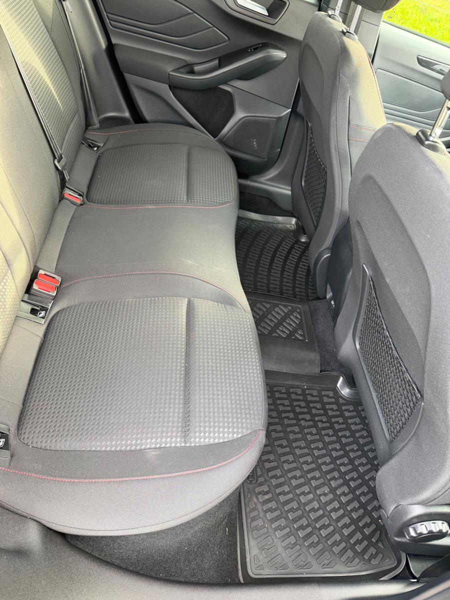 Ford Focus 1,0 EcoBoost 92kW ST-Line Turnier Auto...