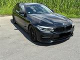 BMW 530d Touring//M Paket//AHK//Pano//Memory - BMW 530: M Paket