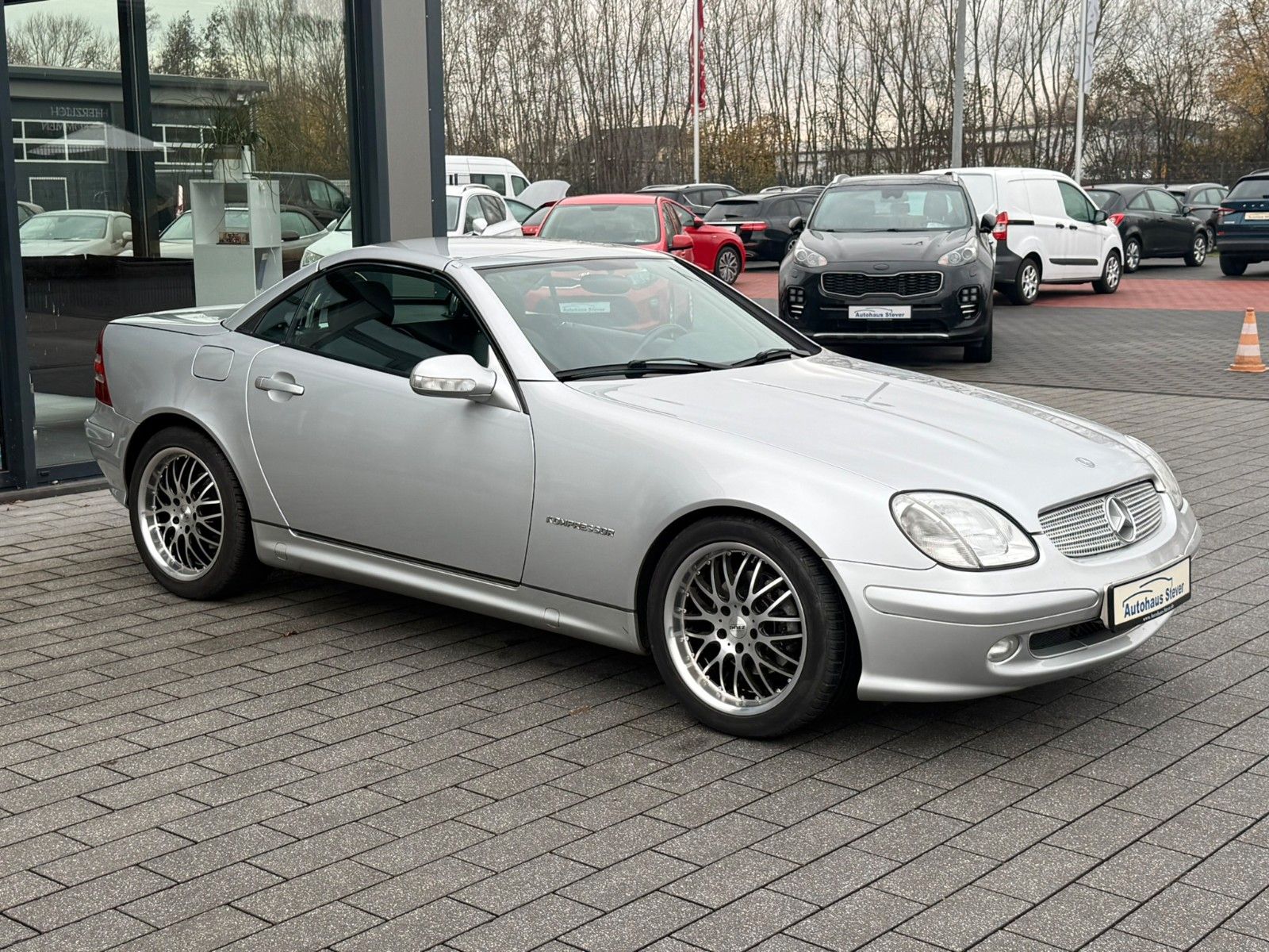 Fahrzeugabbildung Mercedes-Benz SLK 200 Kompressor