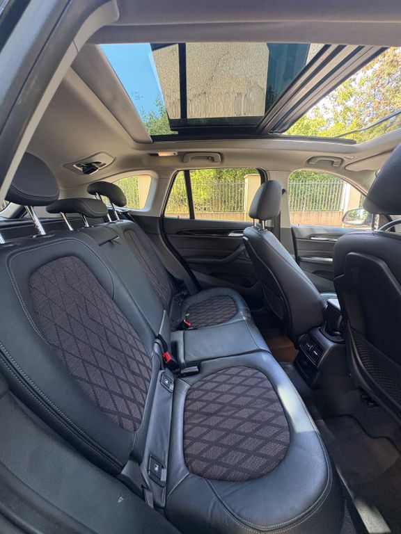 Image of BMW X1
