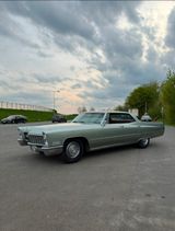 Cadillac Sedan DeVille Hardtop - Cadillac Deville: Sedan