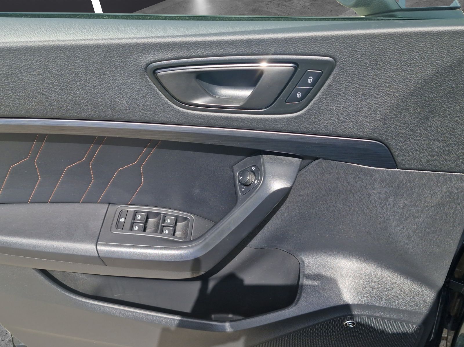 Fahrzeugabbildung CUPRA Ateca 4Drive LED Navi SHZ ACC VC AHK Beats