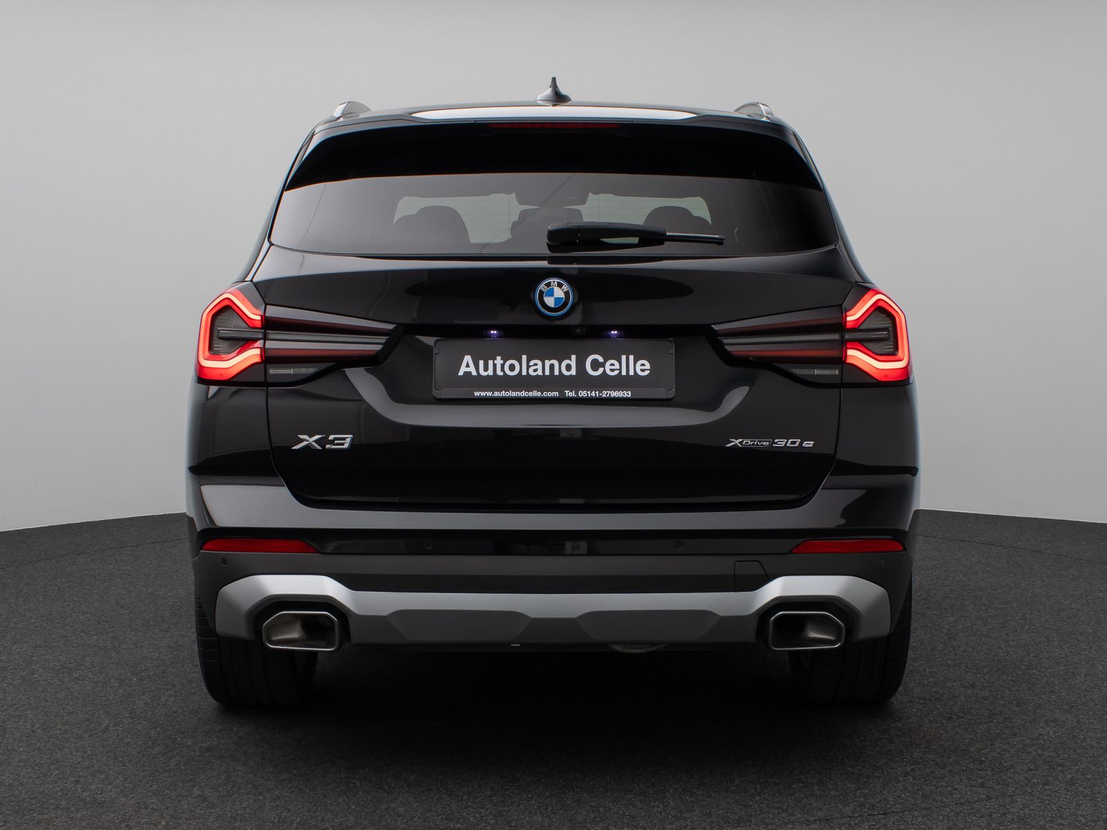 Fahrzeugabbildung BMW X3 xD30e Laser HUD DAB HiFi AHK Komfort 19Zoll