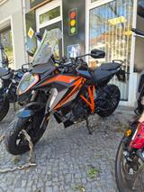KTM 1290 Super Duke GT !!! Nur 900 km !! 1.HAND - Offers