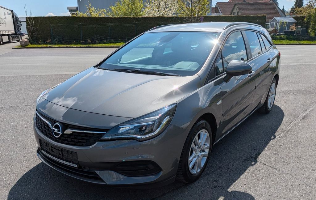 Image of Opel Astra