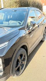 Mitsubishi Eclipse Cross 2.4 Intro 4WD HUD LED 8fach StdHz - Mitsubishi Eclipse Cross von privat