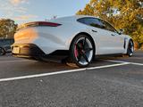 Porsche Taycan 4S 21" Felgen in Wagenf. AF-Ci3 Sound - Porsche Taycan von privat