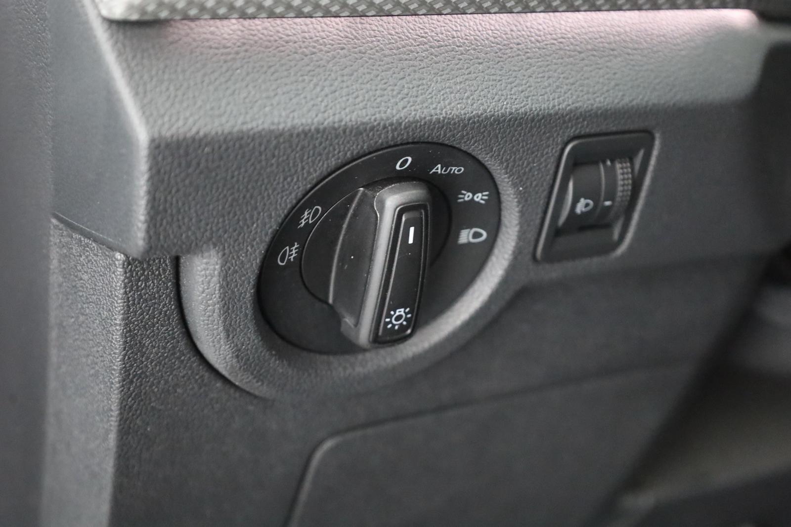 Volkswagen T-Cross 1.0 TSI Move Navi Sitzheizung DAB PDC, миниатюра 21