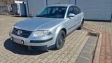 Volkswagen Passat 1.6 | Tüv Neu | Klima | PDC - gebrauchte VW Passat aus dem Jahr 2001