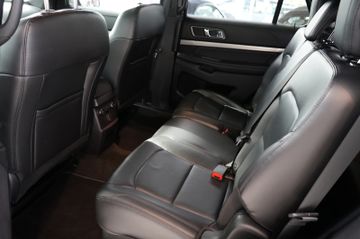 Ford Explorer - 8