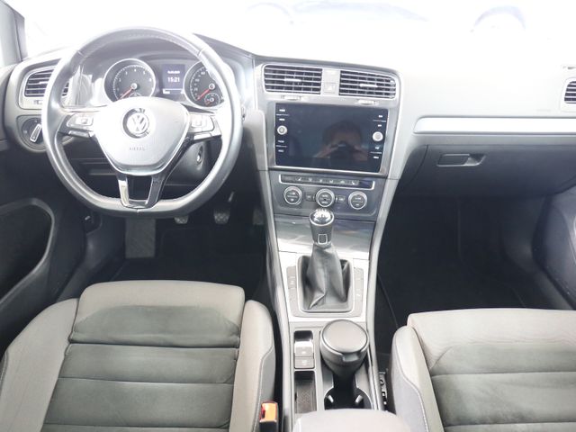 Volkswagen Golf Variant 1.5TSI ACC NAVI ERGO KAMERA AHK