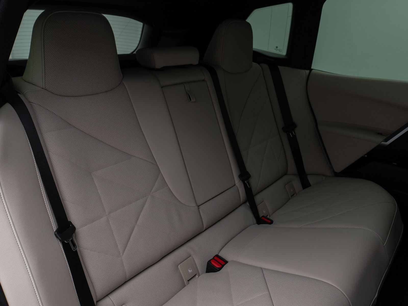 Fahrzeugabbildung BMW iX xD40 Laser 360°DAB H/K SoftCl ACC AHK Sport