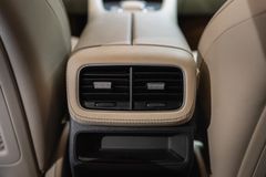 MERCEDES-BENZ GLE 350 d 4Matic*BURM*SITZKLIMA*DISTRO*AHK*AIRMA