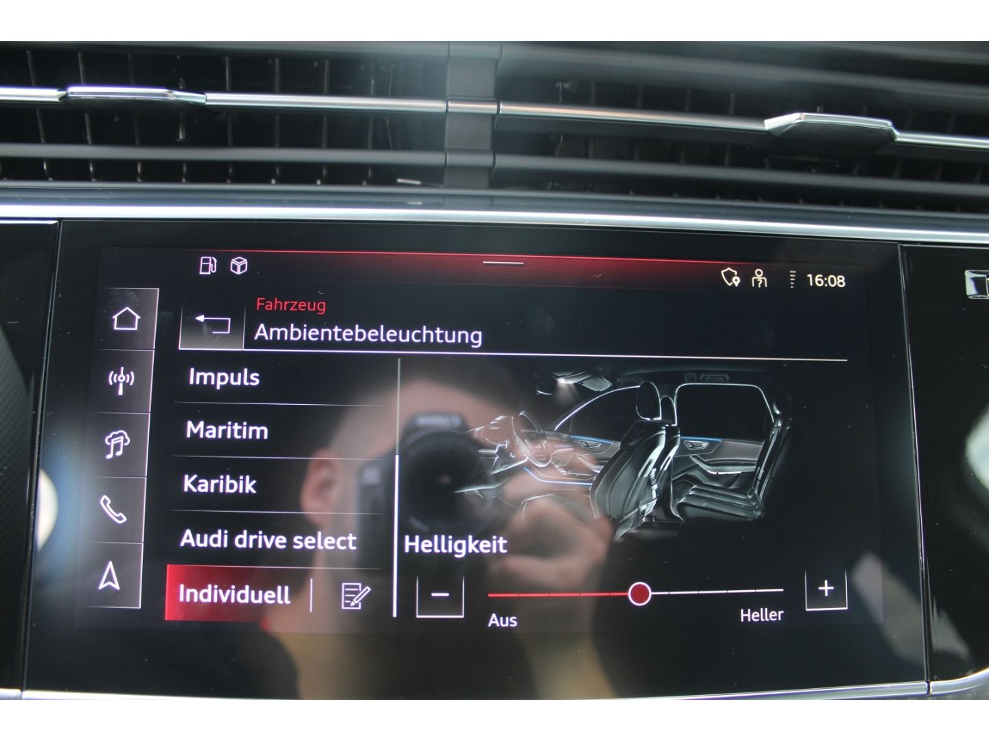 SQ7 4.0TFSI qu.Tiptr.- S-Sitze*Carbon*Pano*B&O!!