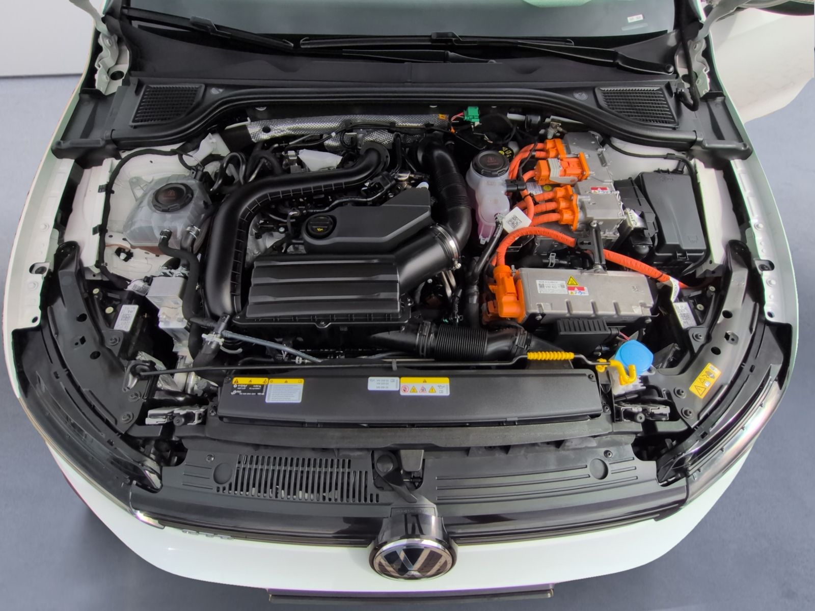 Golf VIII GTE NAVI+KAMERA+ACC