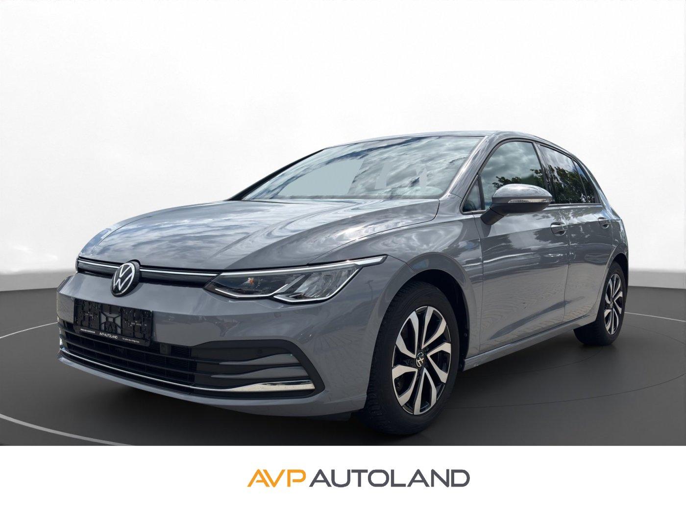 Volkswagen Golf VIII 1.5 eTSI DSG ACTIVE NAVI ACC LED