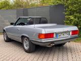 Mercedes-Benz SL 280 - Mercedes-Benz SL aus dem Jahr 1983