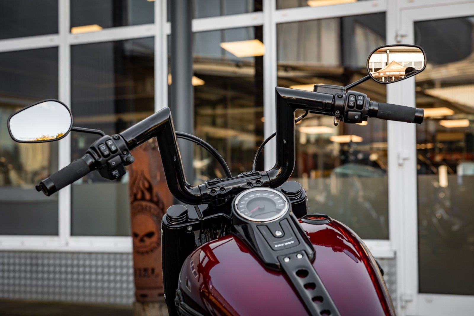 Fahrzeugabbildung Harley-Davidson FAT BOY FLFBS 114 MY24 - JEKILL&HYDE - CUSTOM