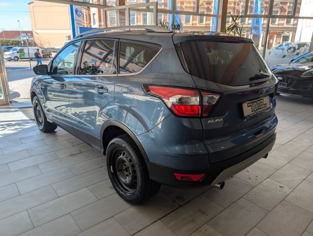 Ford Kuga Cool & Connect 120PS 2WD