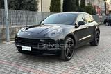 Porsche PORSCHE Macan 2.0 - Porsche Macan mit Benzin-Antrieb: Kombi