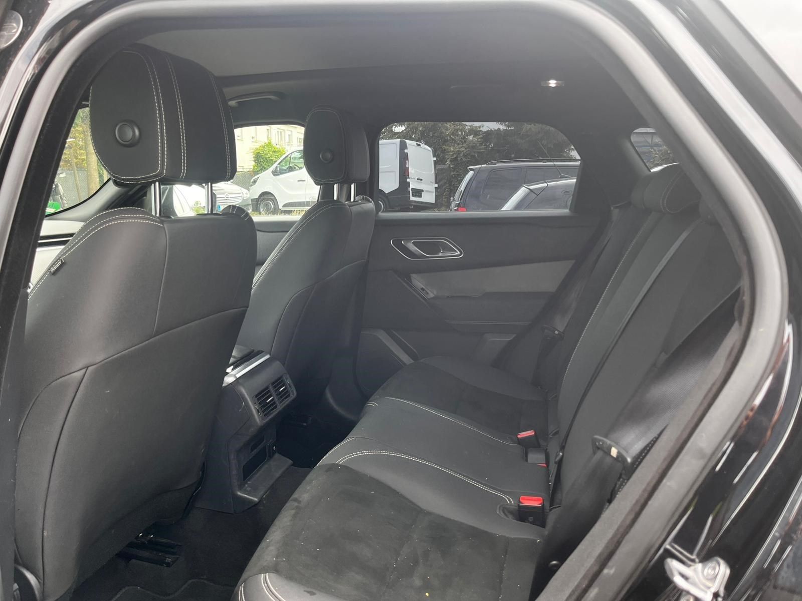 LAND ROVER Range Rover Velar D200 S Black LED Pano – Bild 5