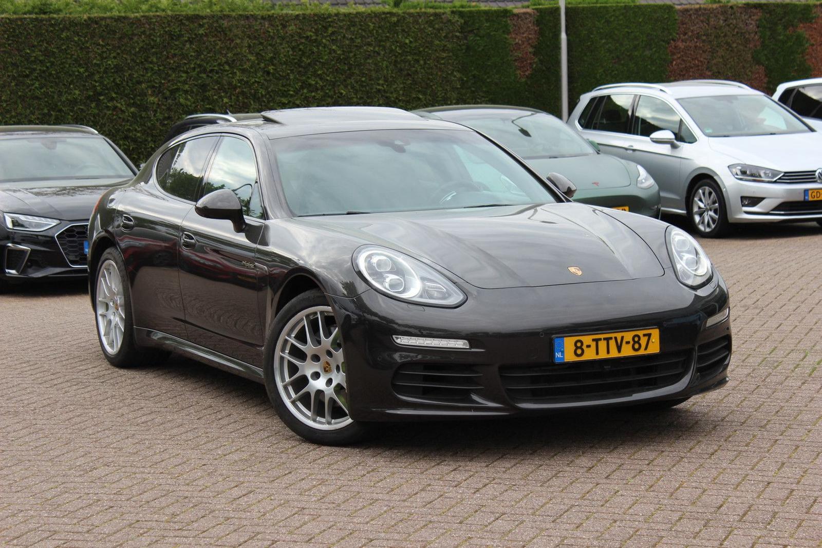 Porsche Panamera 3.0 S E-Hybrid / Schuifdak / 360Camera