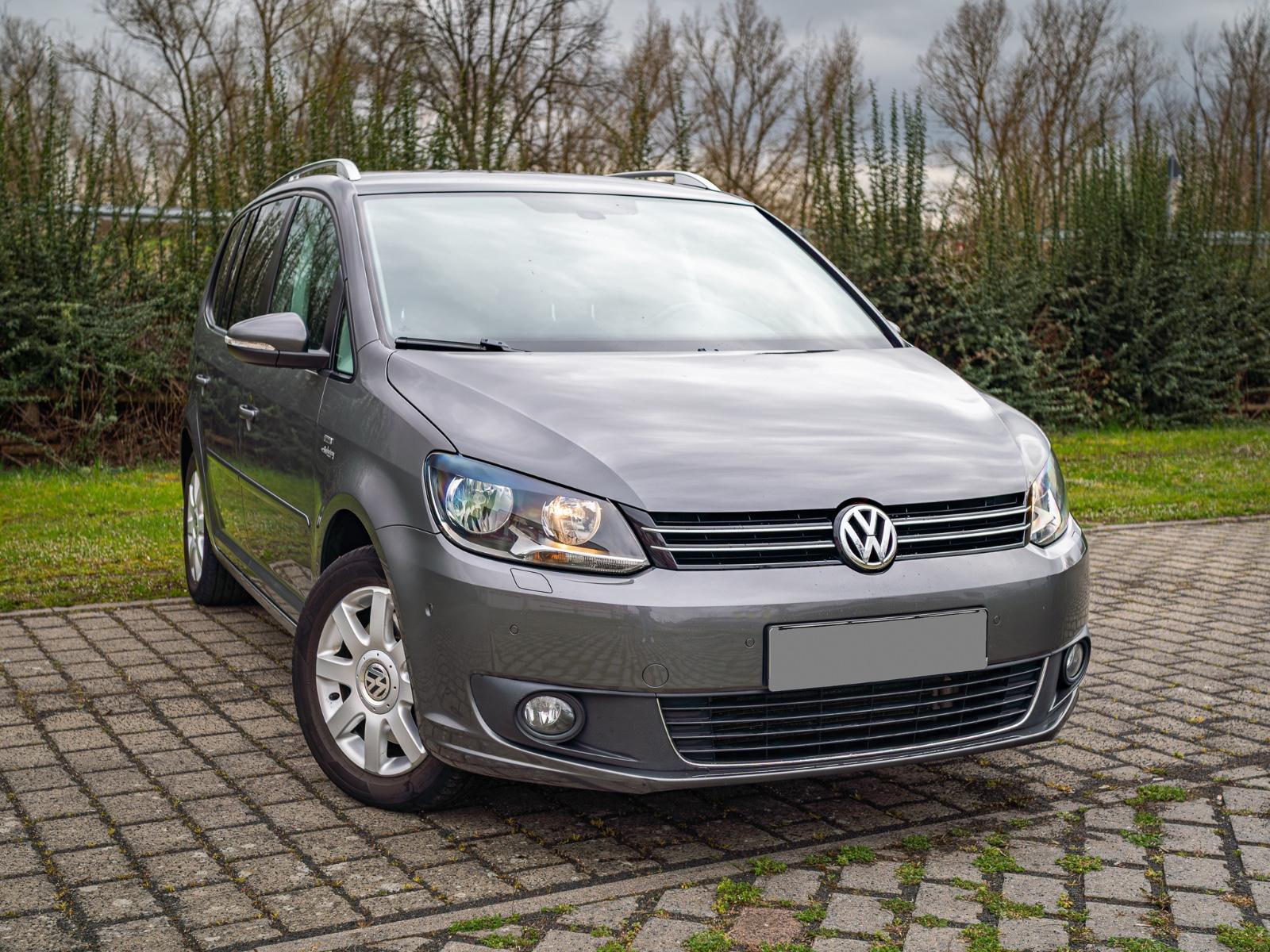Volkswagen Touran  7-Sitzer 8fach Bereift Tüv 9/27
