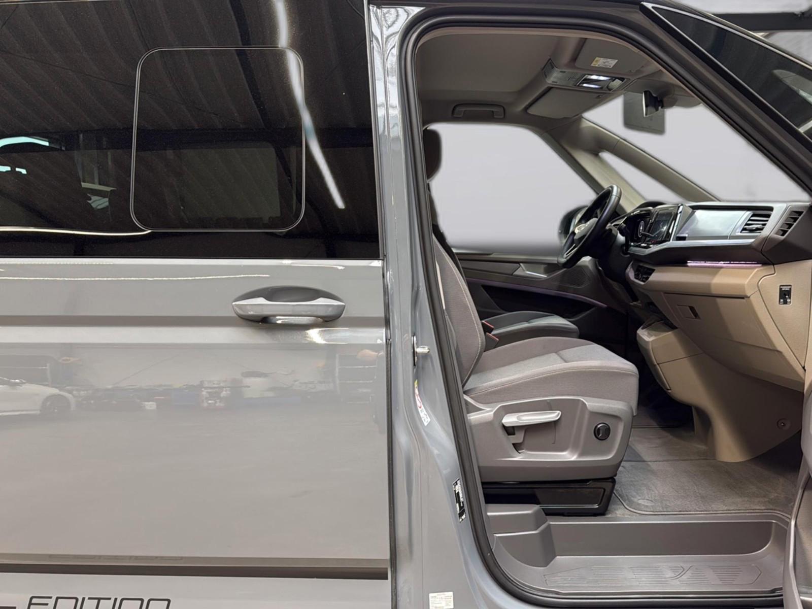 Volkswagen T7 Multivan Edition ACC Navi RFK IQ-LED 3-ZK, миниатюра 10