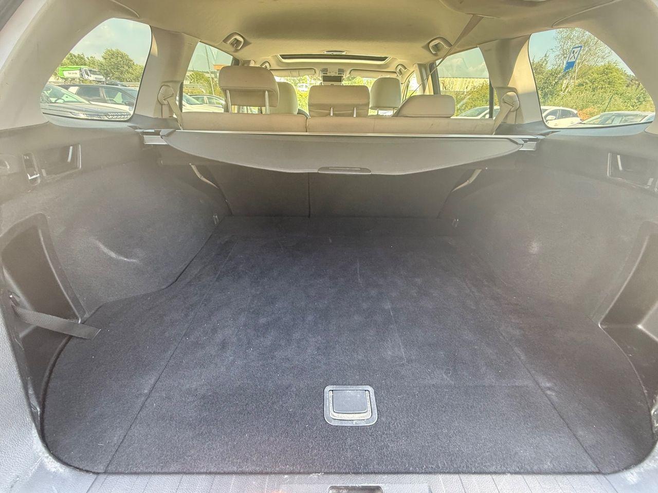 Subaru Outback 2014 — photo 12