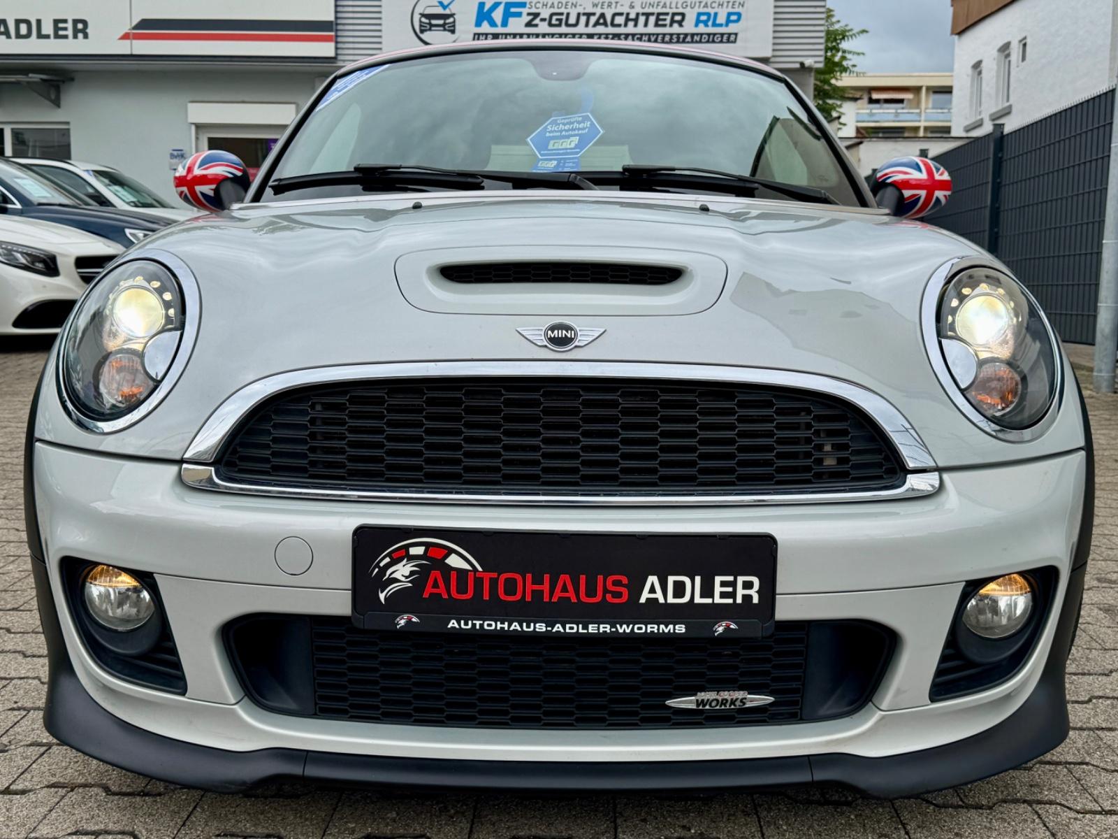 MINI John Cooper Works Coupé*XEN*LED*NAVI*PDC*SHZ*19%