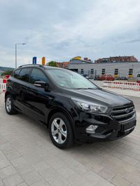 Ford Kuga - 3