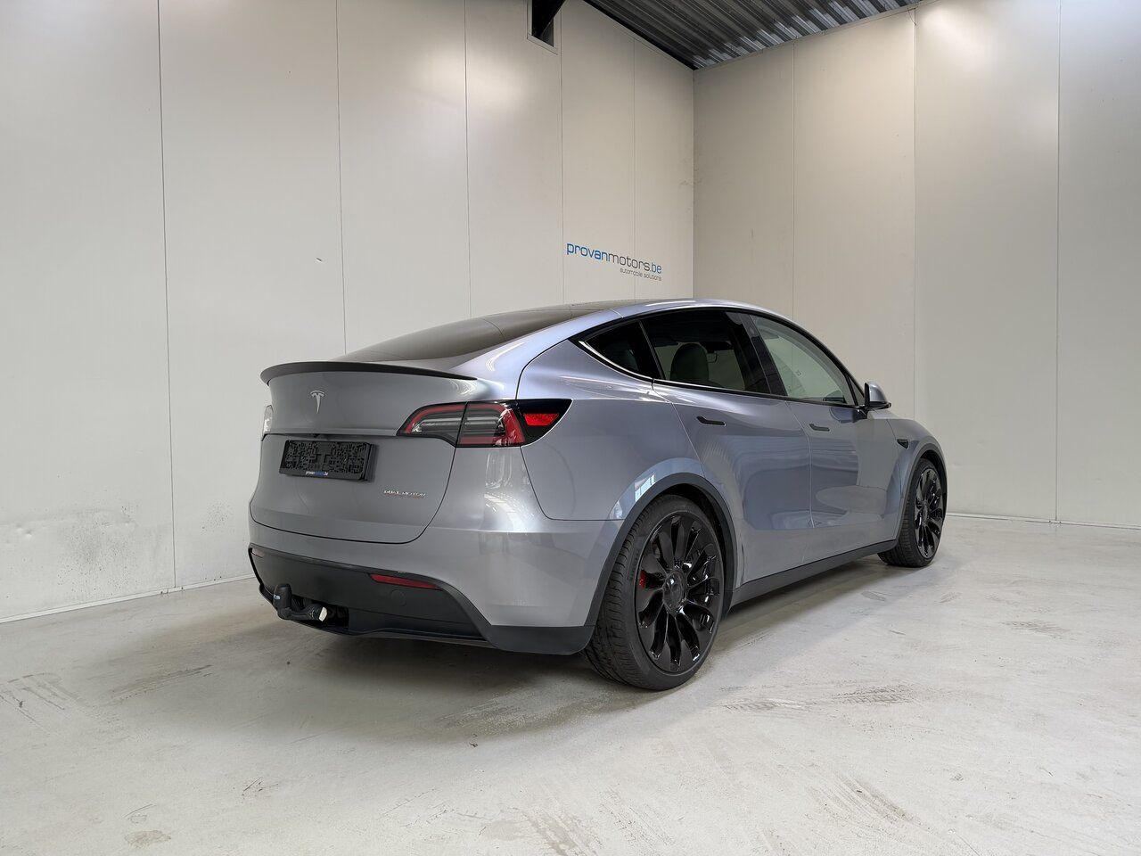 Tesla Model Y  Long Range Dual Motor - Performance - S imagem 3