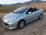 Peugeot 307 CC von 2006  - Peugeot 307 aus 2006: Cabrio