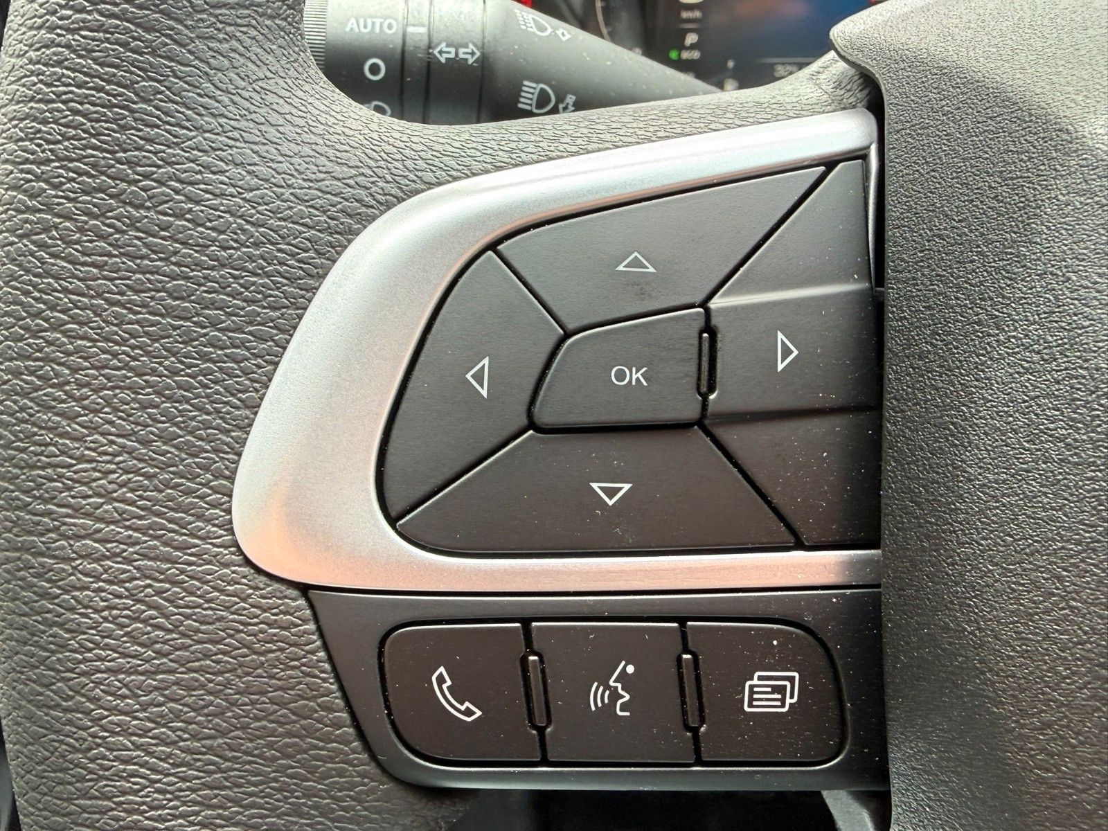 Fahrzeugabbildung Iveco Daily 35S16HA8 V Kühlkastenwagen *R 3520 mm*Navi