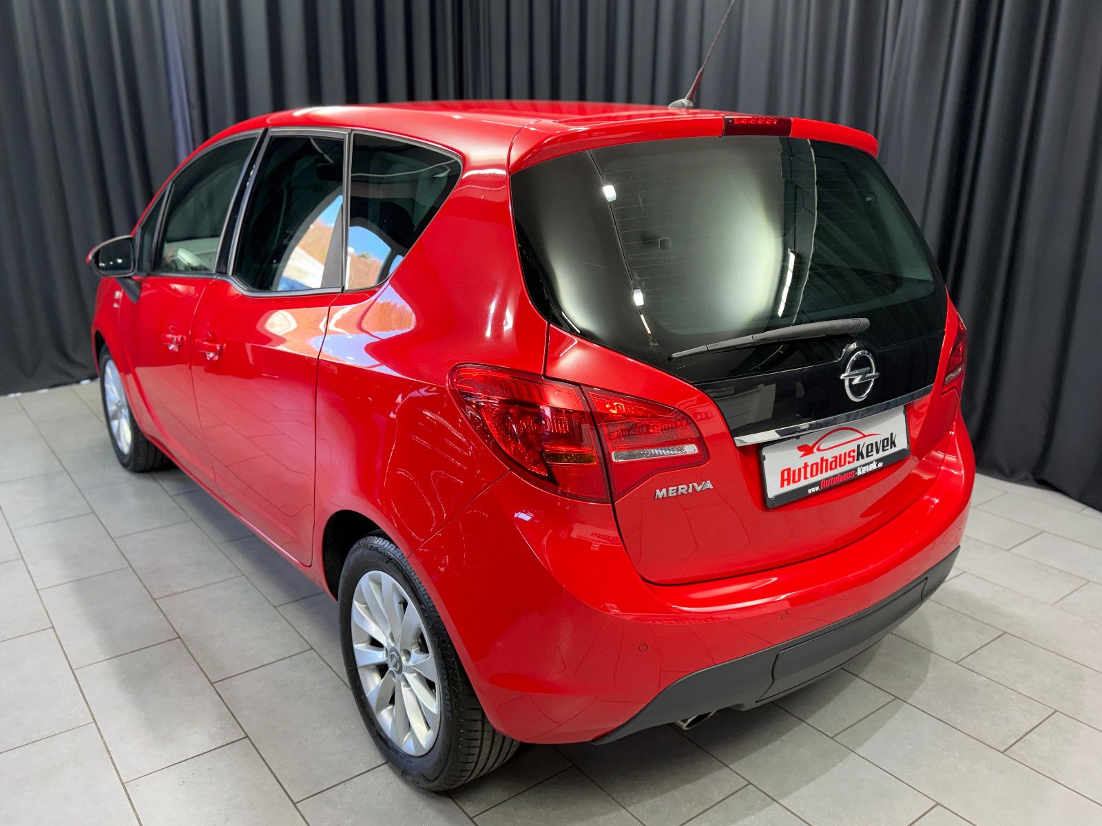 Fahrzeugabbildung Opel Meriva B Drive |AUTOMATIK|PDC|2.HAND