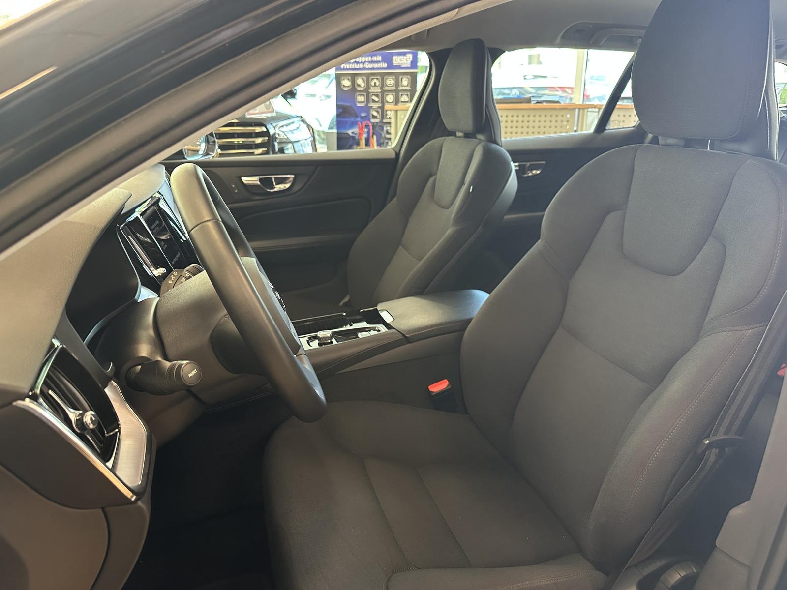Volvo V60 AWD*PlugInACC*adapt.Licht*CAM*SHZ*1hand*Navi, миниатюра 12