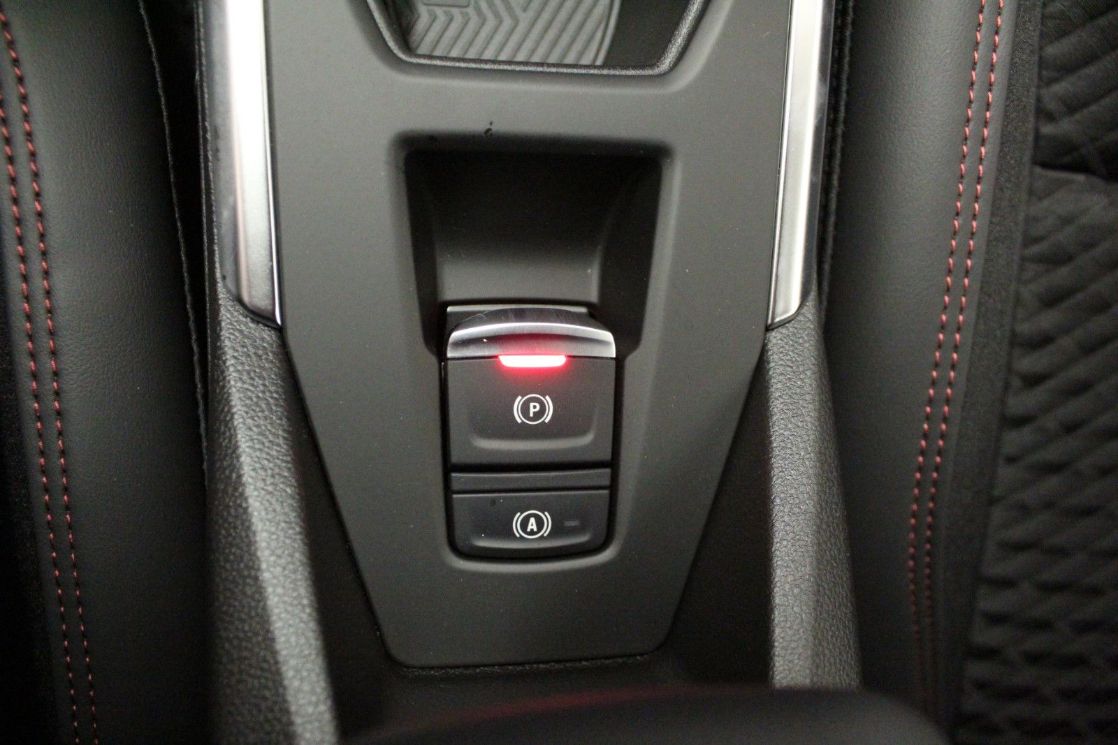 Fahrzeugabbildung Renault Clio TCe 115 Techno *Winter-Paket*Rückfahrkamera