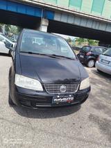 Fiat Idea 1.4 BlackLabel GPL - schwarze Fiat Idea