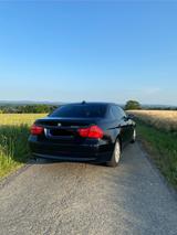 BMW 320i -E90 Top Zustand (TÜV neu) - BMW 320 mit Benzin-Antrieb: Limousine, 320i E90
