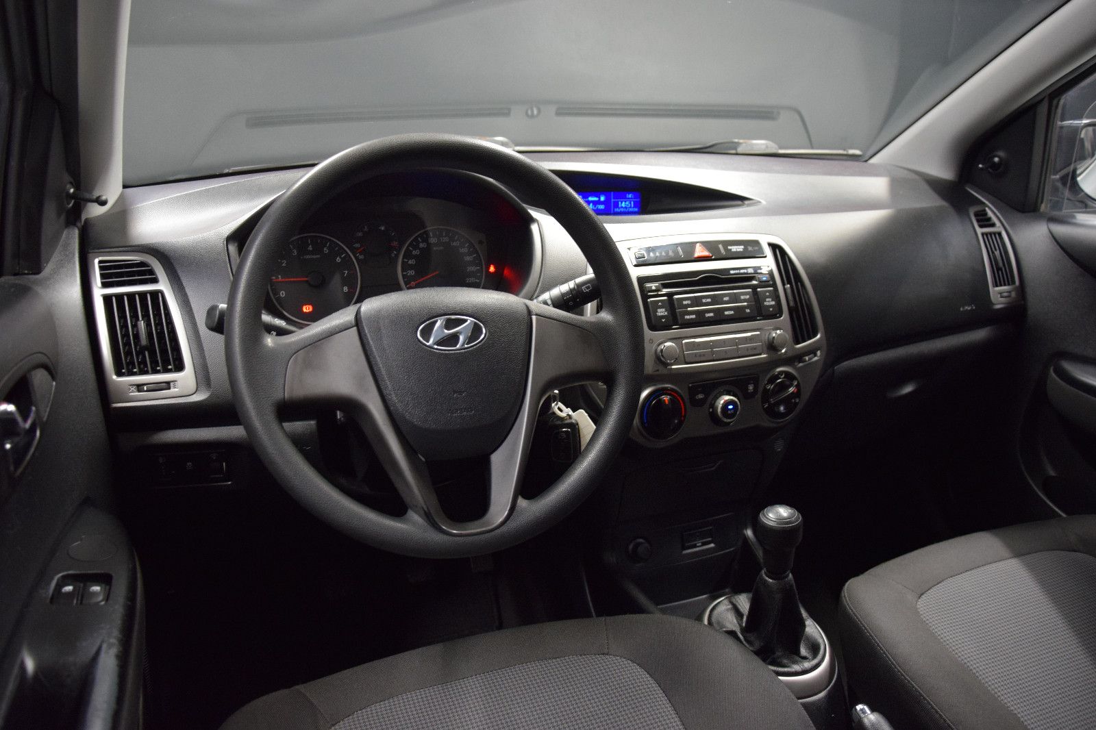 Fahrzeugabbildung Hyundai i20 Edition-Paket Silver Klima 4-Tür el.Fenster