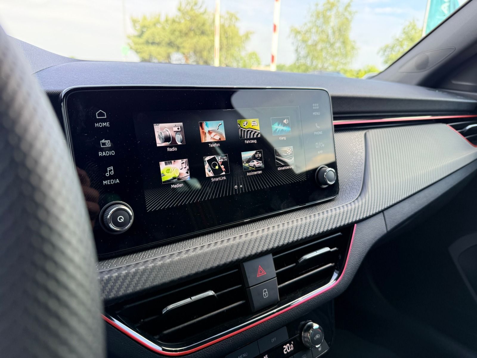Fahrzeugabbildung SKODA Kamiq Monte Carlo DSG*AHK*RFK*SmartLink*
