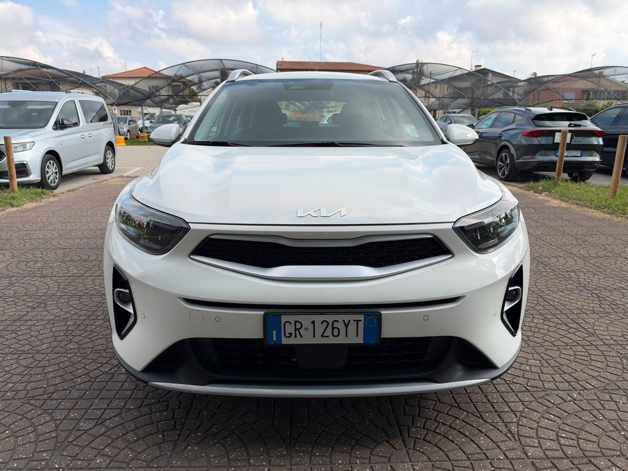 Other Kia Stonic 1.2 DPI Urban Special Edition GARANZI imagem 2