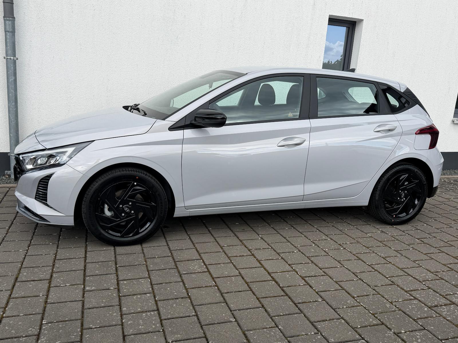 Hyundai i20 1.0 T-GDI Comfort Plus (Navi,Kam.,SH,5 J.G.)
