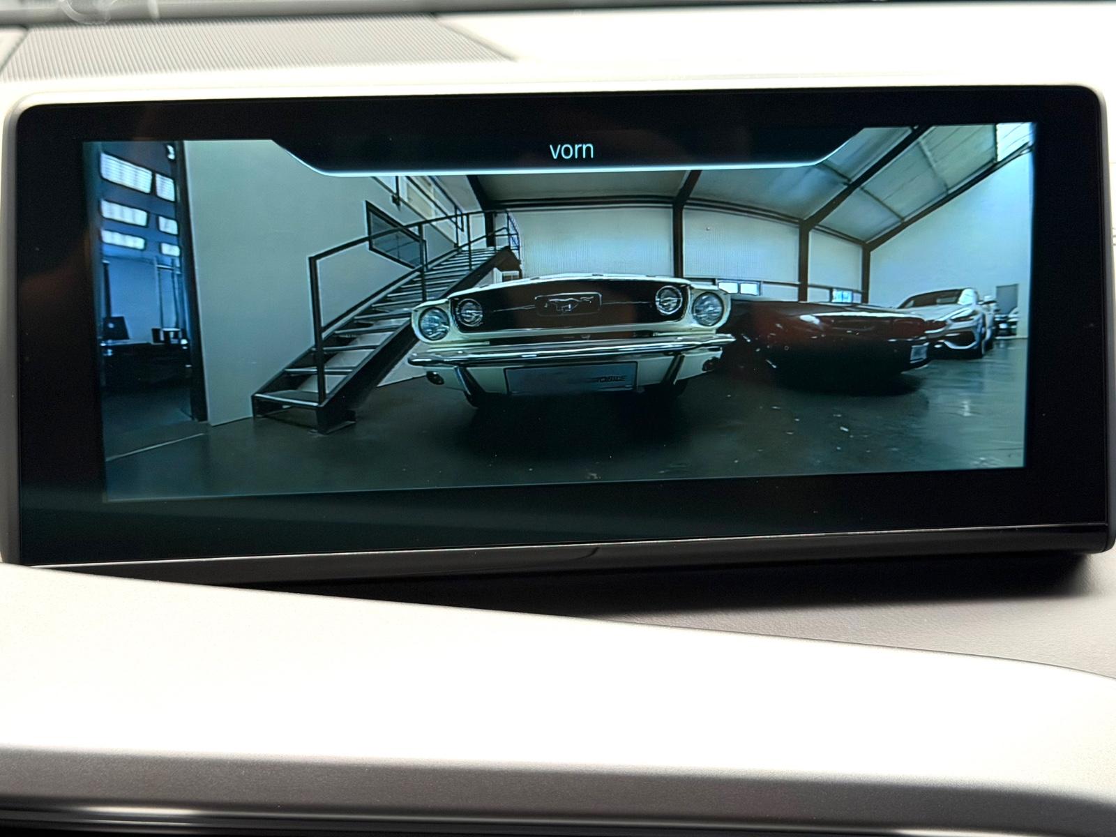 BMW i8 Coupe/Navi/Cam/Vollleder/Standheizung/360°