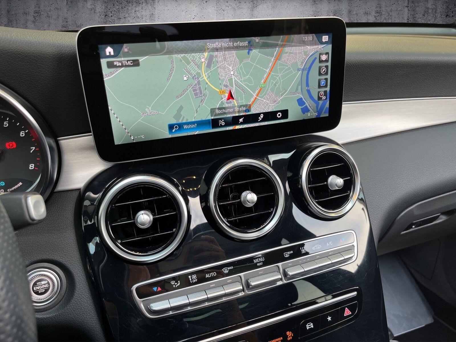 Mercedes-Benz GLC 300e 4MATIC*AMG-Line*Pano*Night*MBUX*LED*AHK