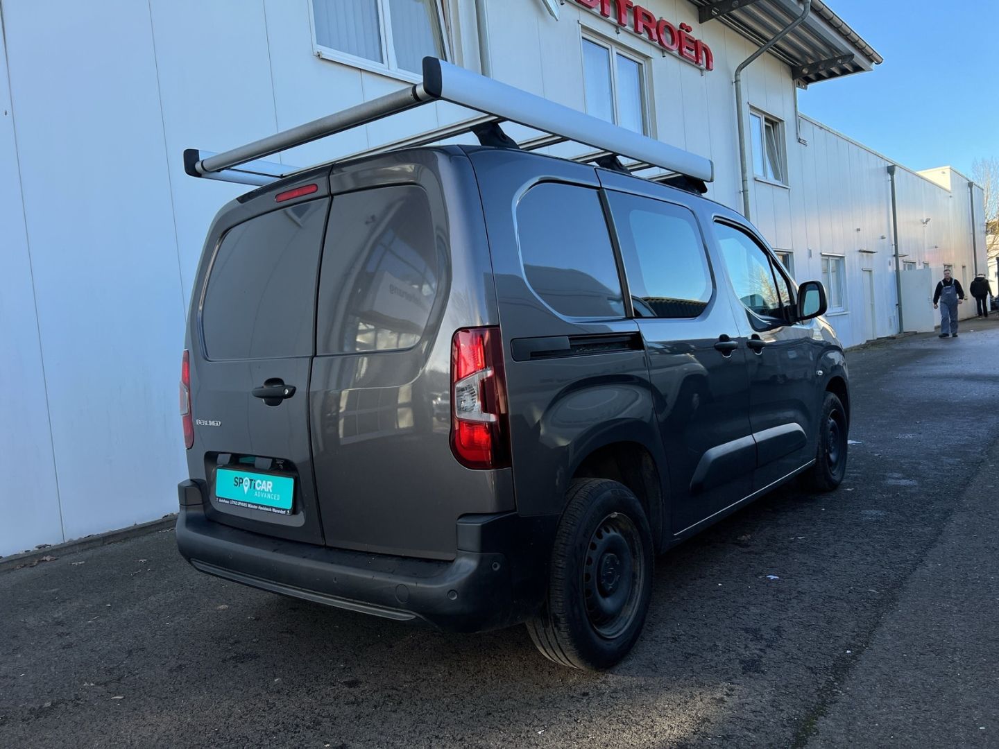 Fahrzeugabbildung Citroën Berlingo KW L1 1.5 Club M BlueHDi 100 S&S Temp.